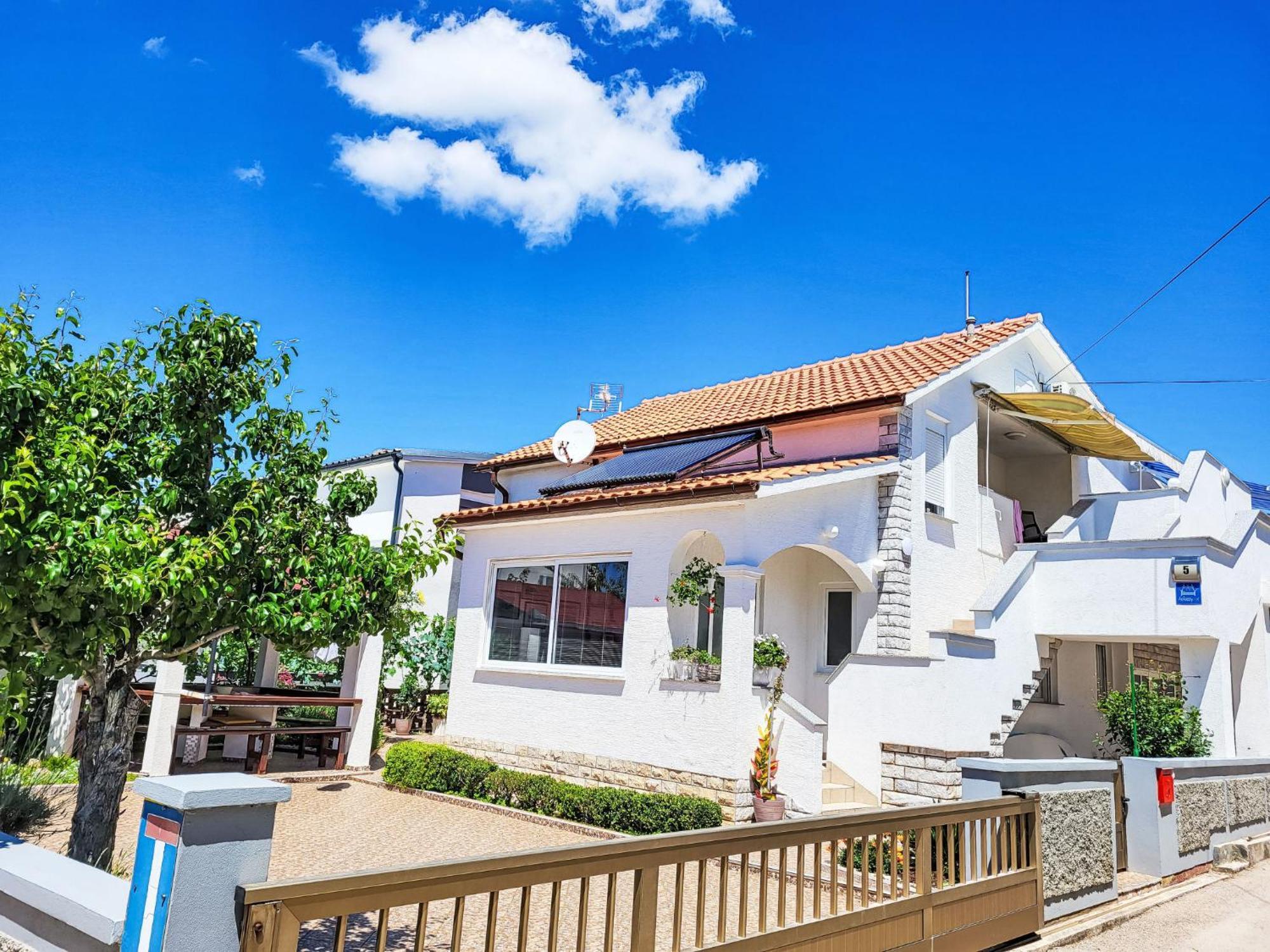 Apartment Mira-2 By Interhome Vir Exterior foto